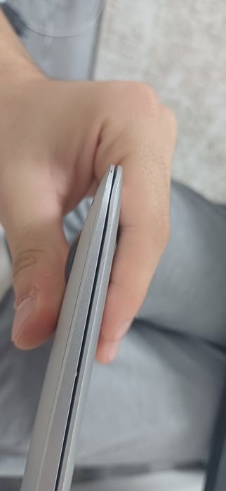 Macbook air 11 late 2010