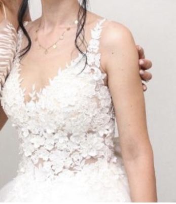 Vand rochie mireasa