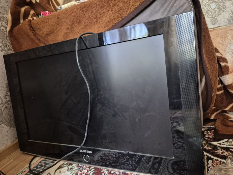 Телевизор Самсунг