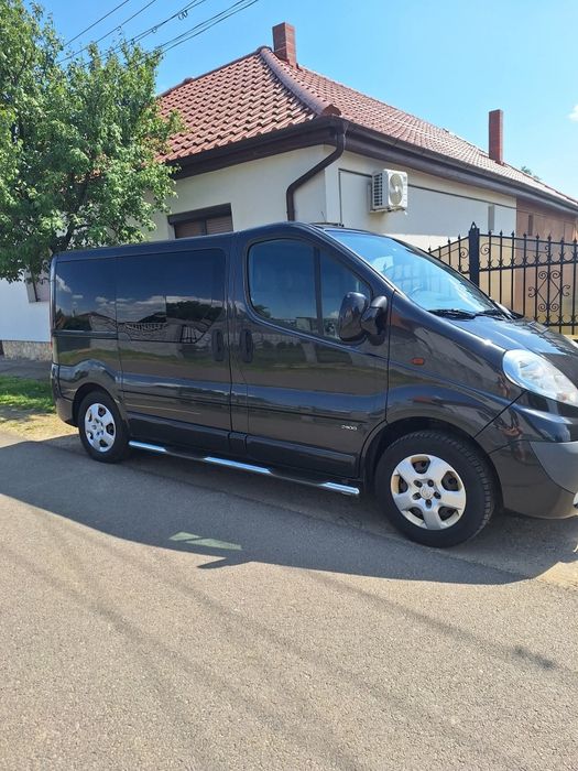 Opel Vivaro 8+1 M