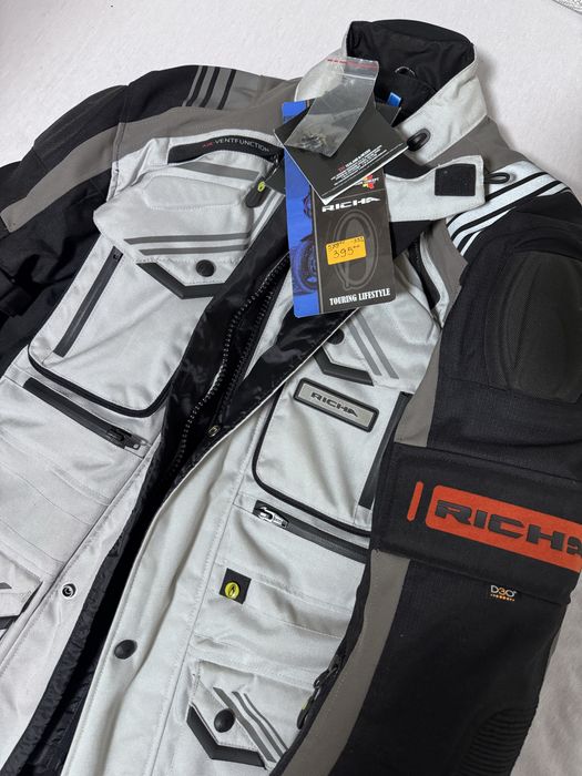 Чисто ново мото яке Richa