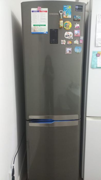 Холодильник Самсунг. С доставкой