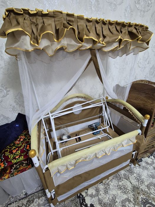 Bolalar karavoti va Belanchigi sotiladi