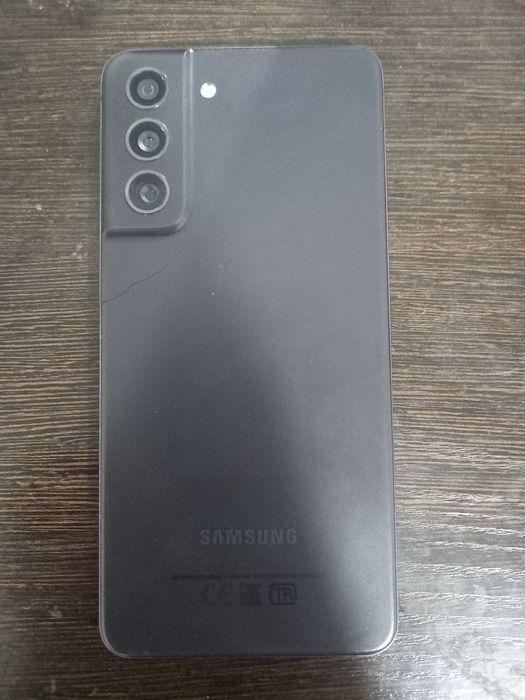 Продам или обменяю 3 телефона