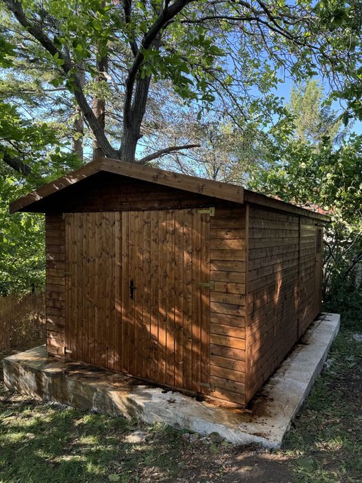 Барака за инструменти, къща за инструменти, градинска къща