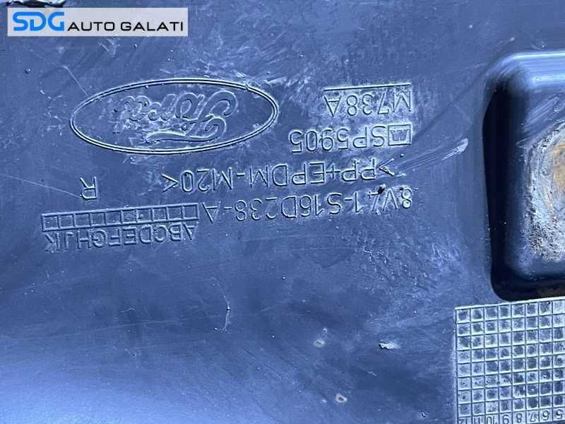 Ornament Bandou Aripa Fata Dreapta Ford Kuga 1 2008 - 2013 Cod 8V41-S16D238-A 8V41S16D238A [L7939]