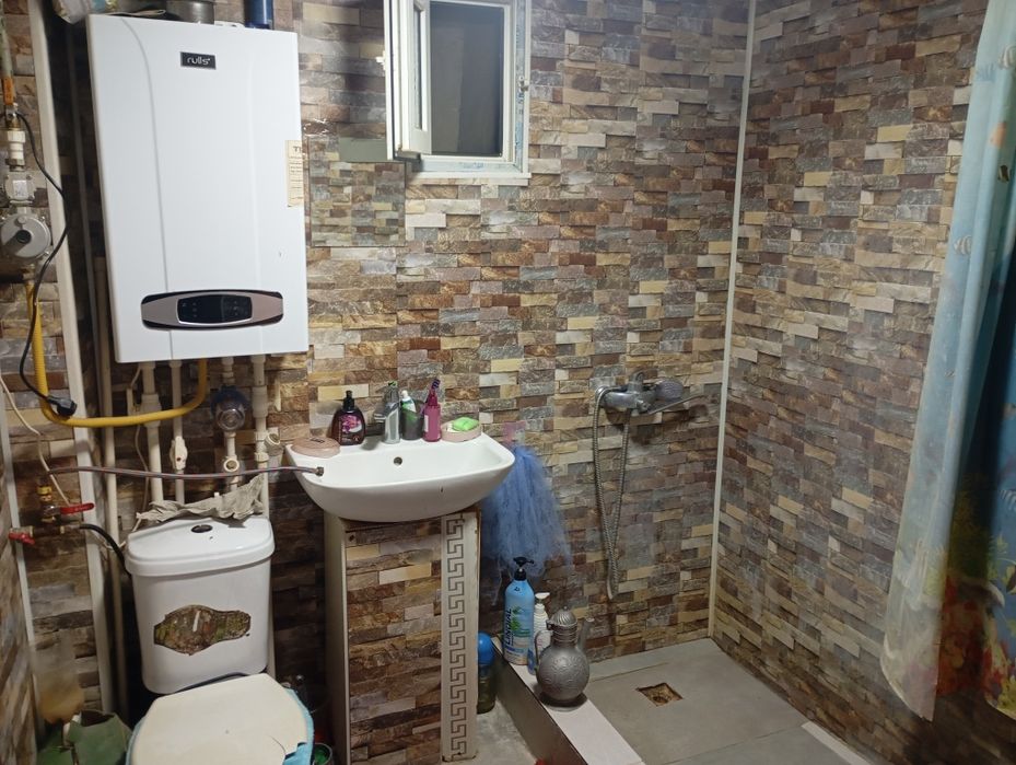 Квартира сотилади