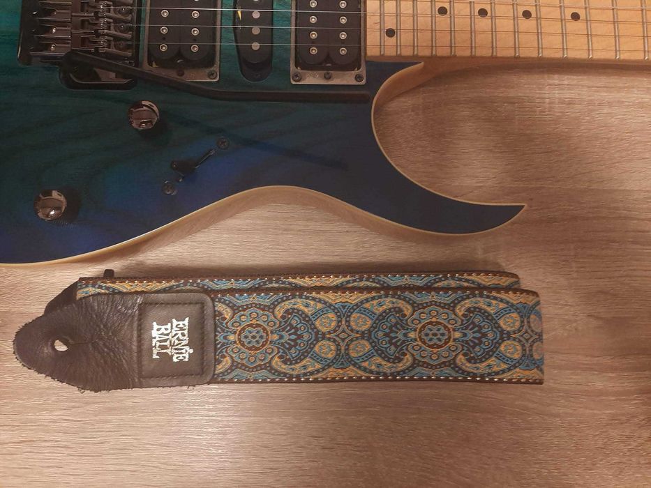 Chitara IBANEZ, model RG370AHMZ Standard