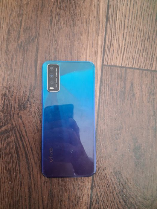 Продам телефон Vivo