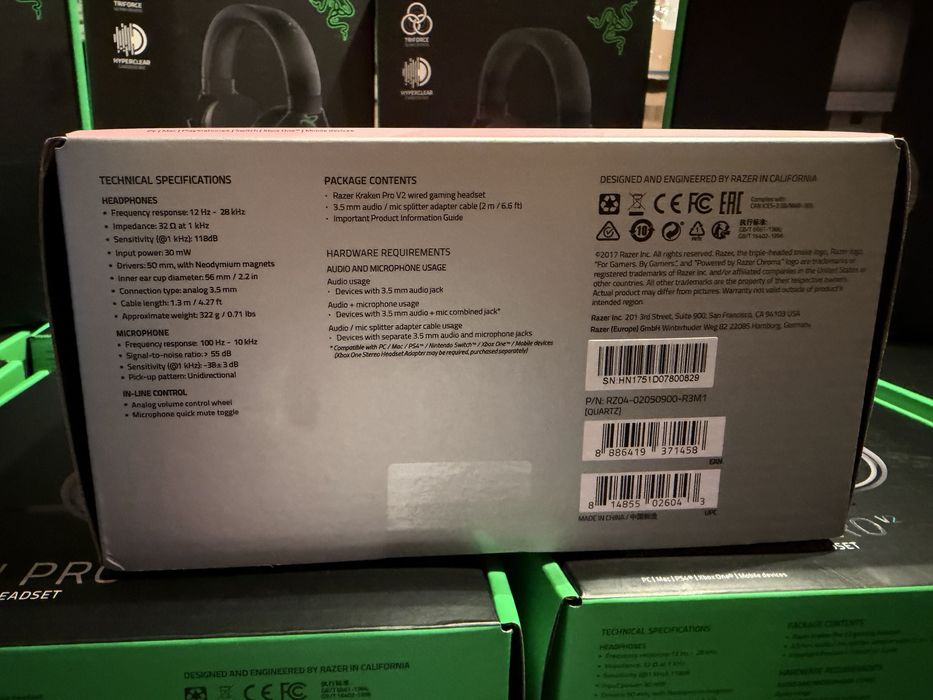 Căști gaming Razer Kraken Pro V2 (Negru/Alb/Roz) și BlackShark V2 X