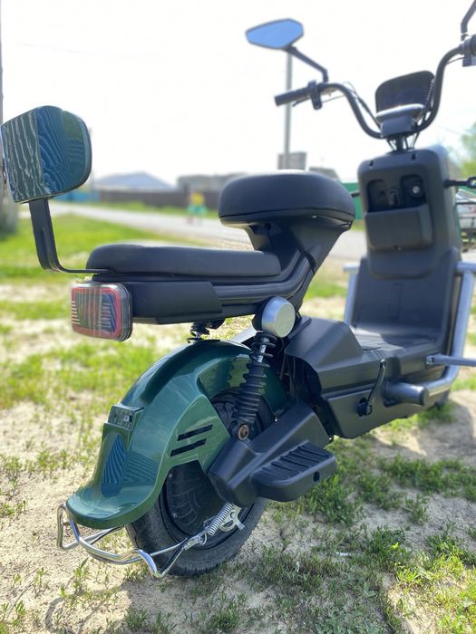 Продам электрический скутер