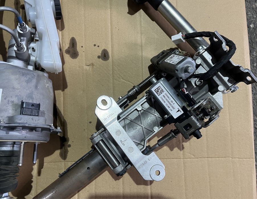 Coloana / Tulumba frana / Pompa ABS Tesla Model 3