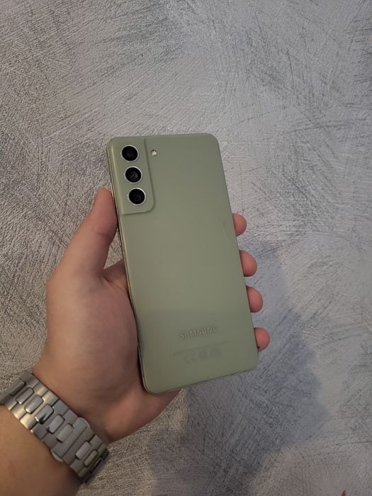 Samsung S21FE  256гб 5G