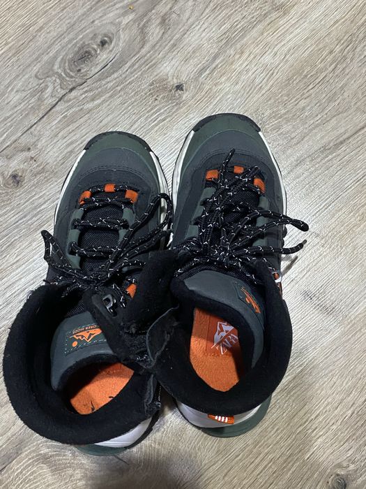 Боти зимни , маратонки