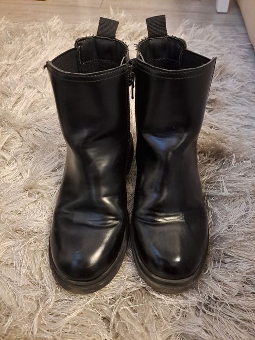 Ghete, botine H&M mărime 33 negru