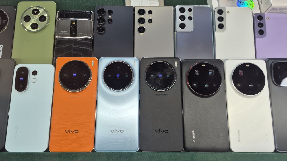 Vivo X200 Fe 12/512 Gb sotiladi