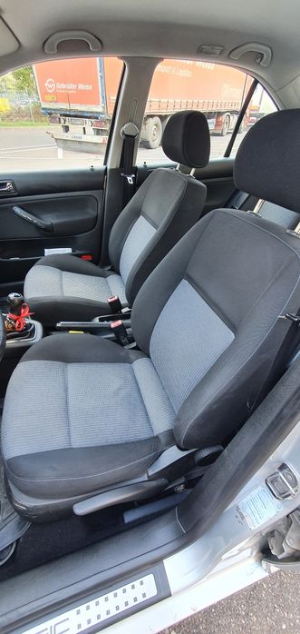Vand vw bora 1.6 16v benzina
