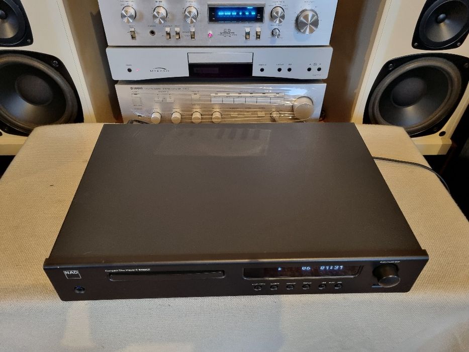 Cd Player NAD - 546 Bee. CD, USB, Mp3 etc. Perfect functional.