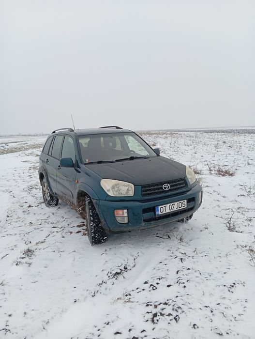 Vănd Toyota RAV4 motor 2 mi benzină+gpl