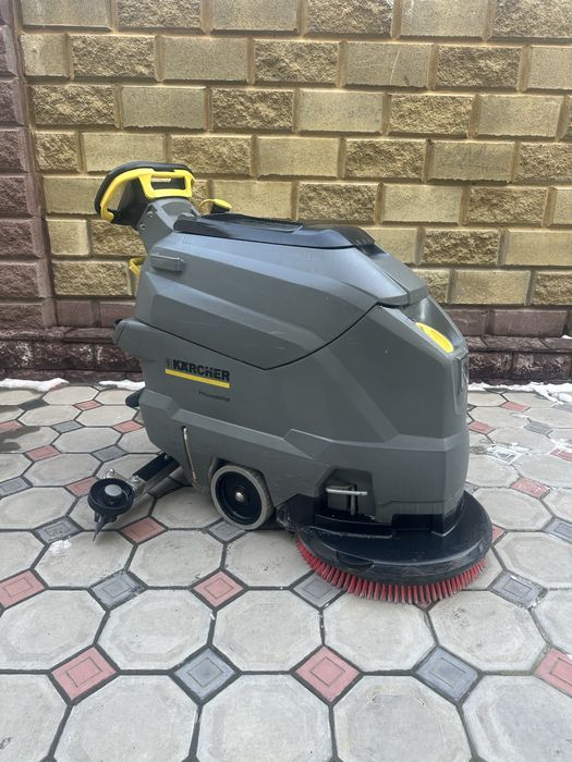 Поломоечная машина Karcher BD 50/60