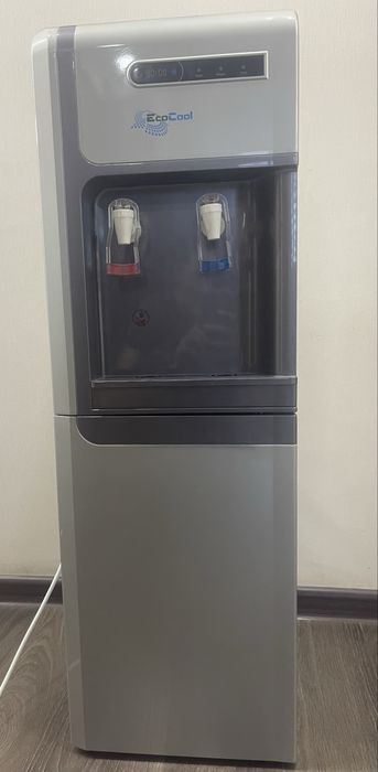 Кулер для воды
