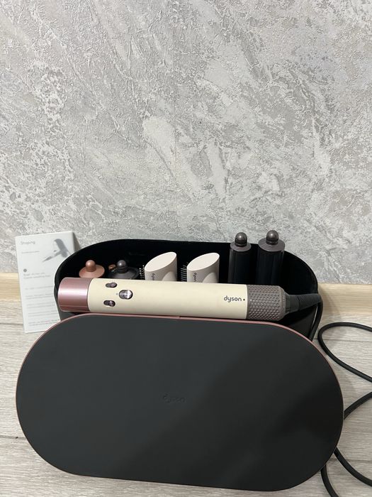 Dyson стайлер Hs05