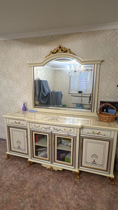 Продам гарнитур в хорошем состоянии