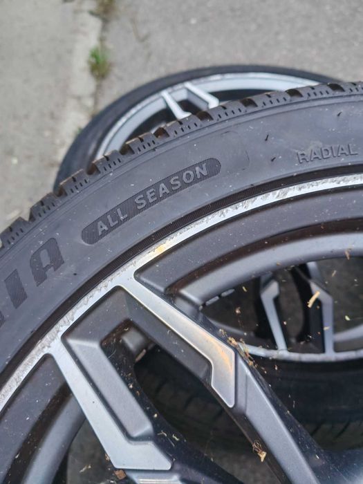 Jante BMW 225/40r19 made in Italy DEA 198 8Jx19EH2  5x120