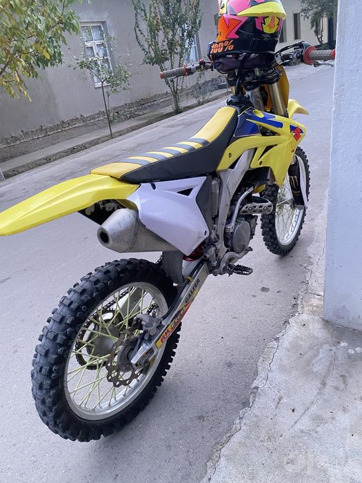 Suzuki 250cc kross