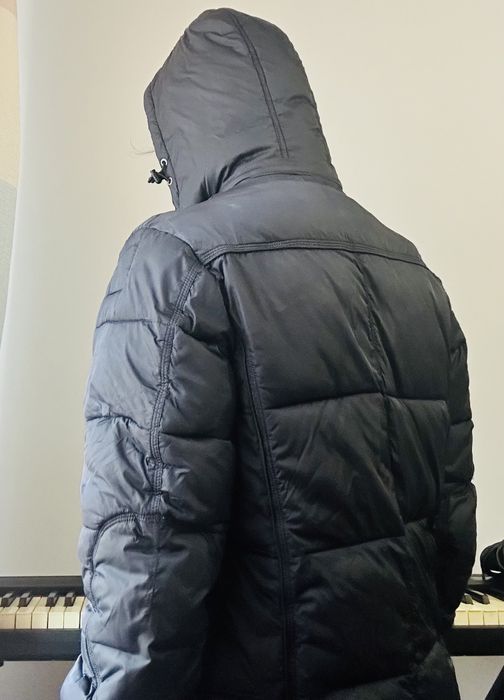 Мужской пуховик 5000тг