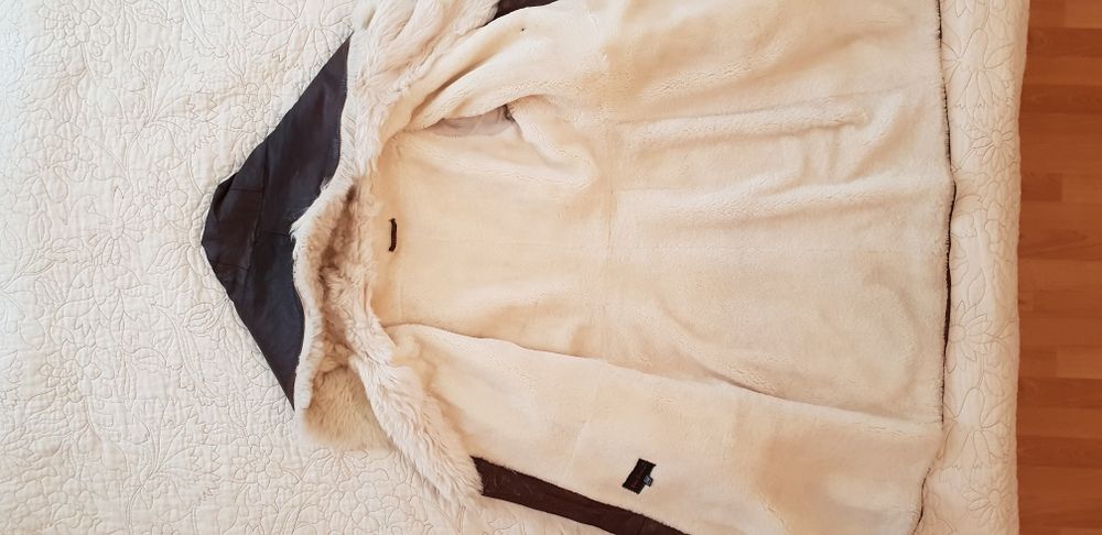 Продам дубленку женскую