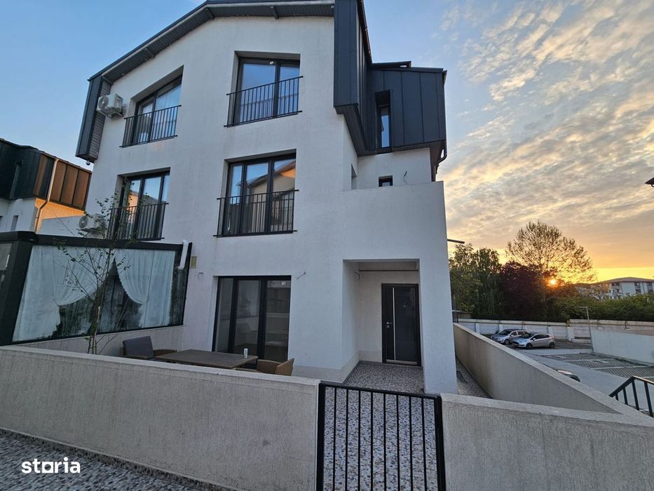 Super Vila in Chiajna , duplex 161 mp construiti , 2 garaje, superb !