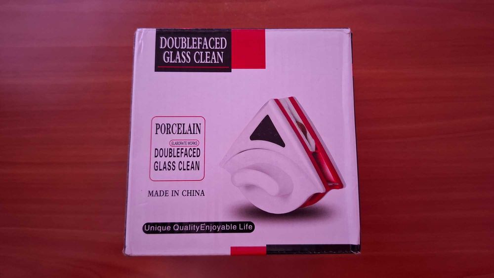 Ștergător geamuri cu magnet, roșu, nou