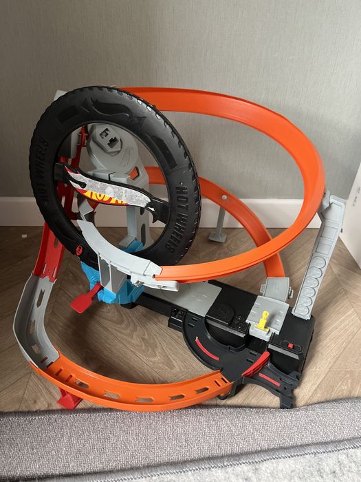 Трек hotwheels оригинал