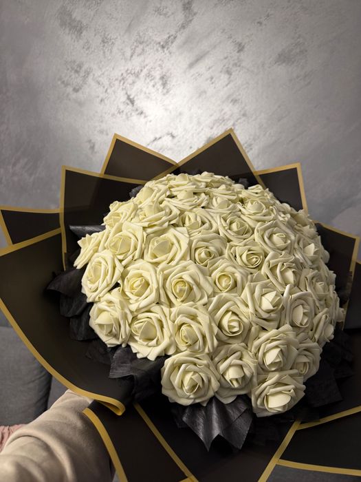 Промо! Букети 101 рози за подарък