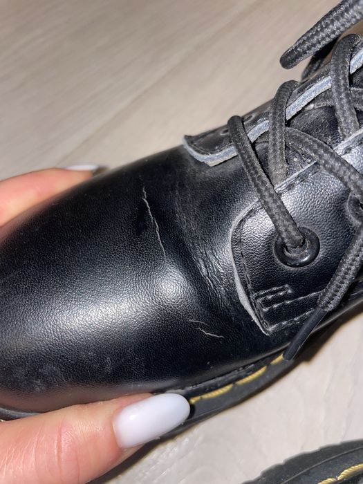 Incaltaminte negri cu siretur