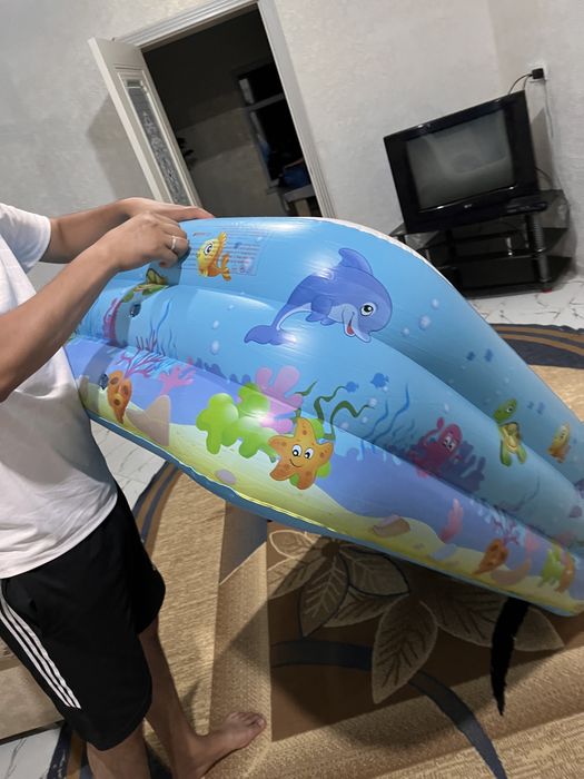 Детский бассейн с шариками