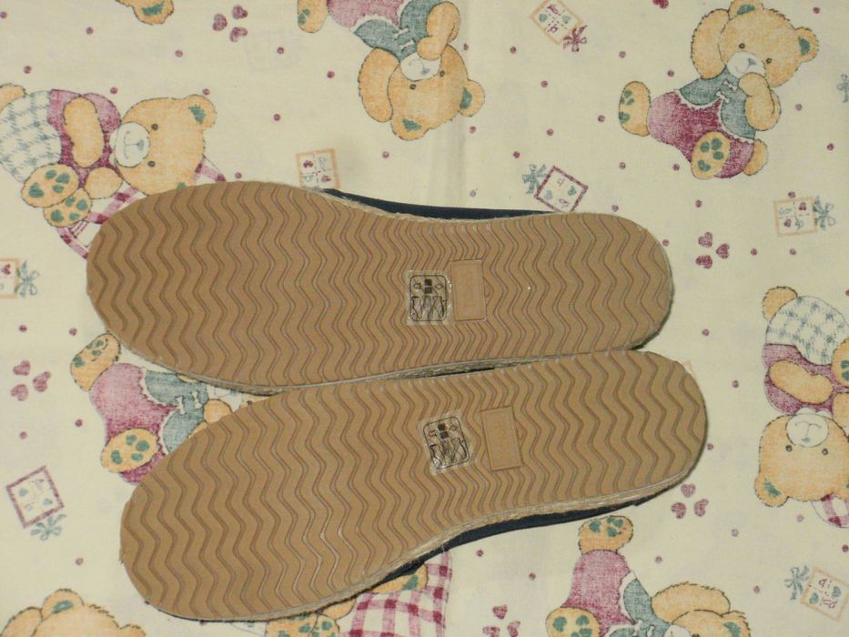 TOMS оригинални нови дамски 38