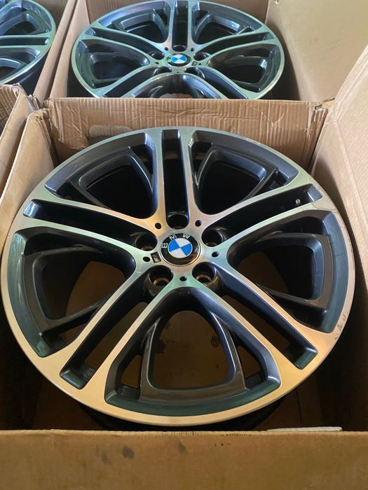 Jante originale Bmw pachet M R20 in doua latimi