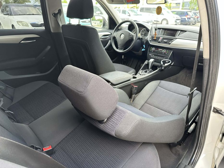 Bmw x1 Automat An 2012 Se da in RATE