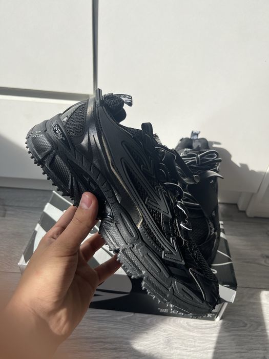 Off white BRB Black