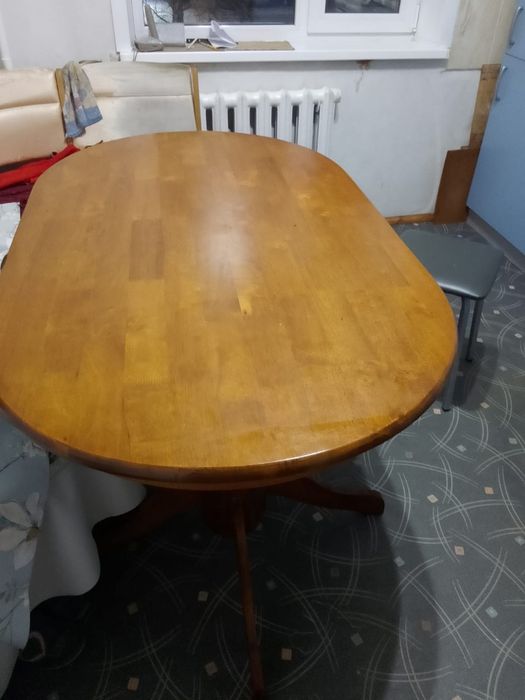 Кухонный стол б/у