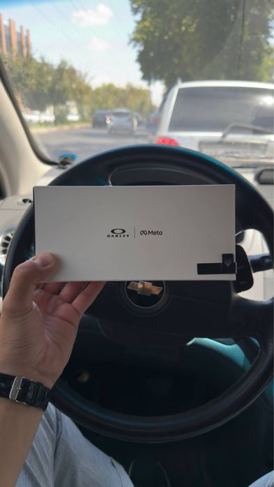 Oakley | Meta Limited