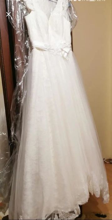 Rochie de mireasa  model Celeste culoare Ivory