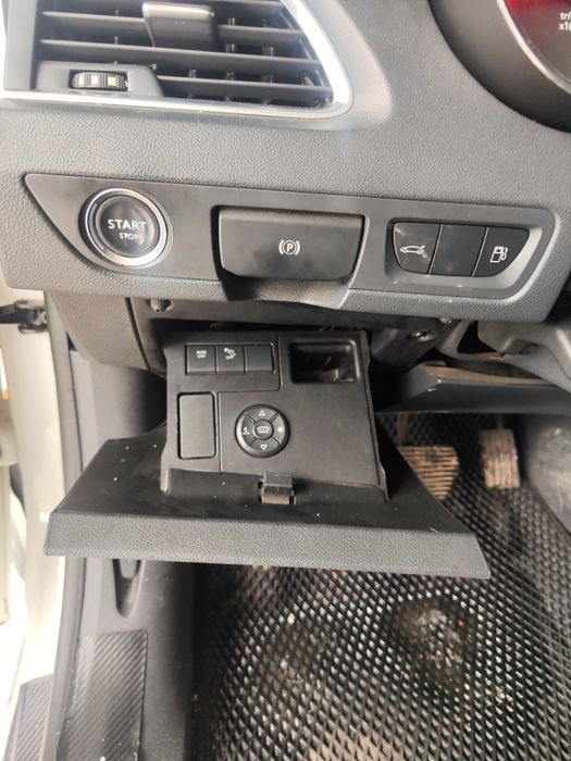 Продам Пежо 508 1.6 бензин