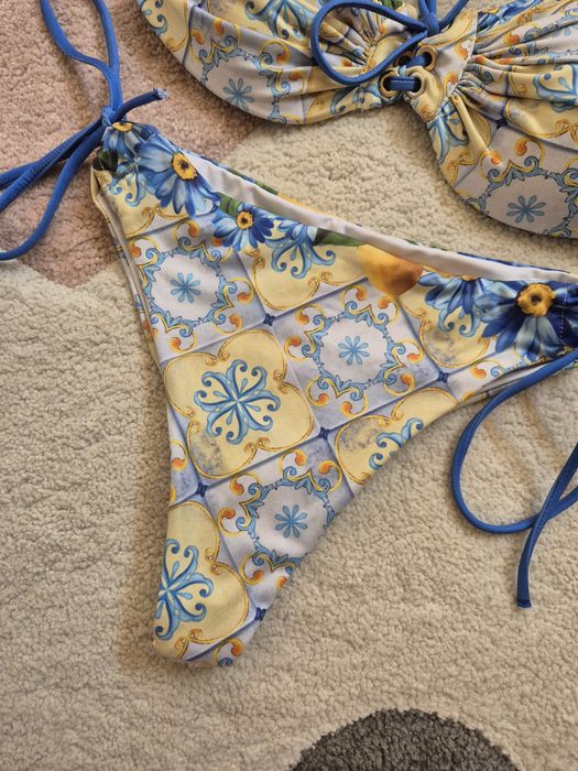 Alessa Бански Take your crown