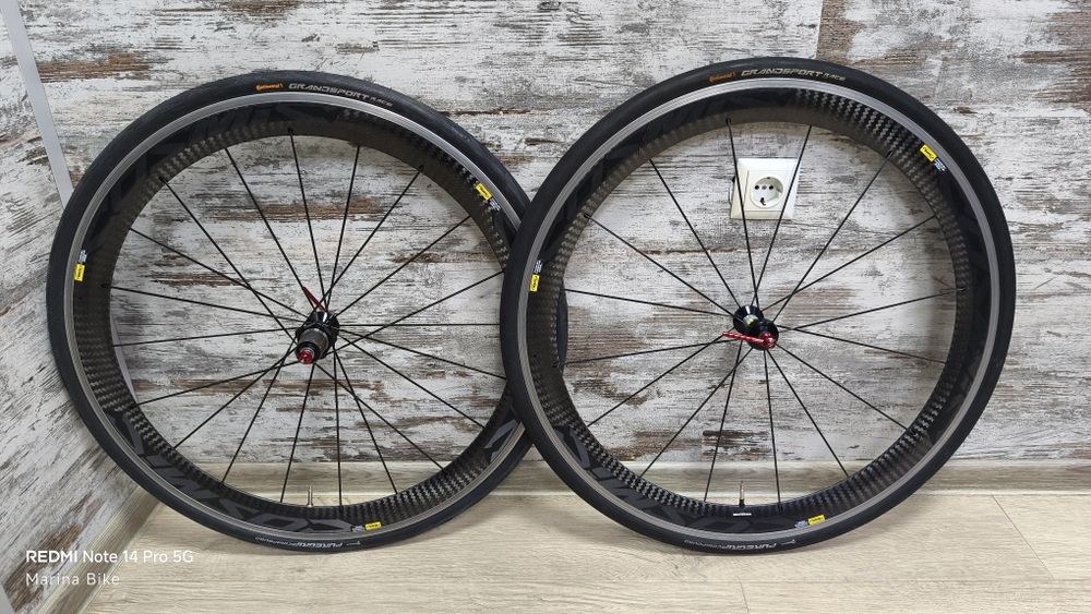 Карбонови шосейни капли Mavic Cosmic Carbone SL Rim Continental | HG