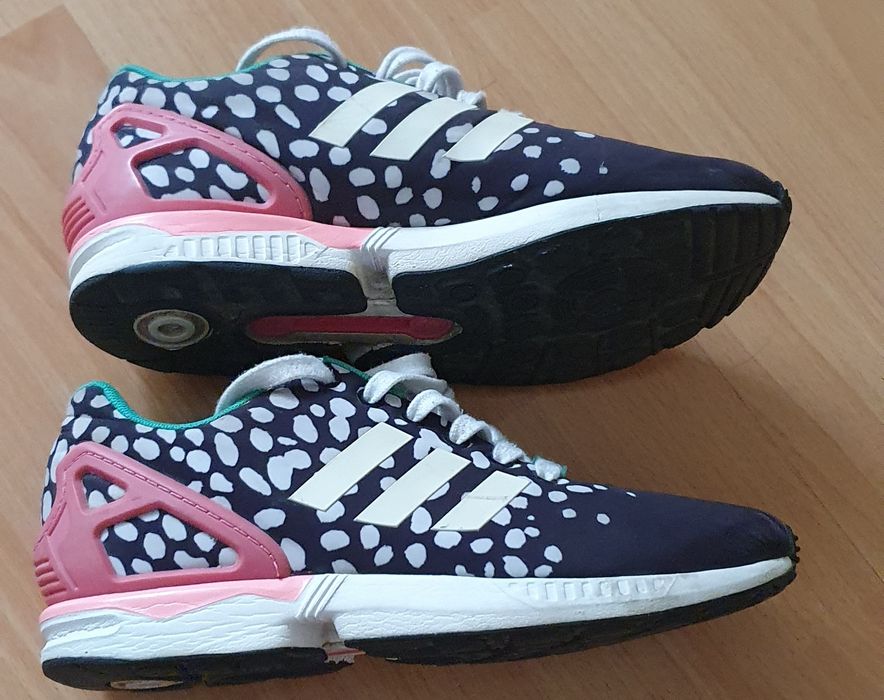 Adidas nr 39 aproape noi