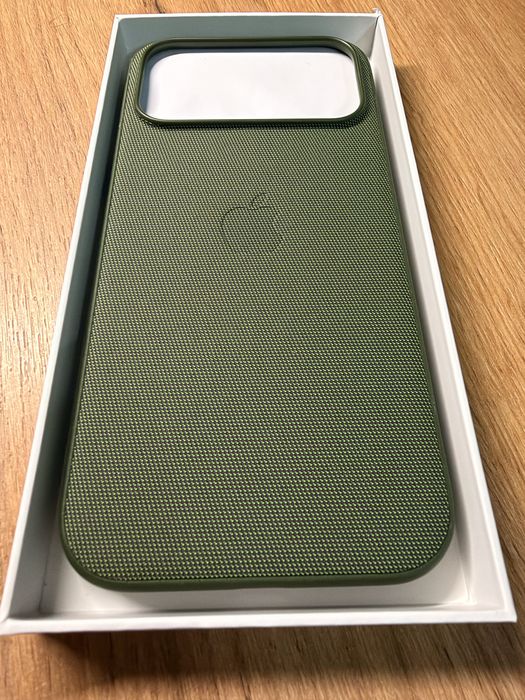 Чехол Techwoven для iPhone 17 pro max