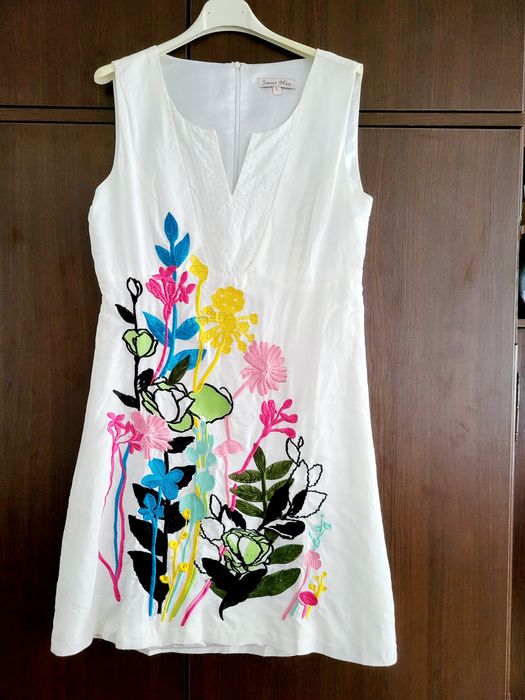 Rochie office de vara cu broderie